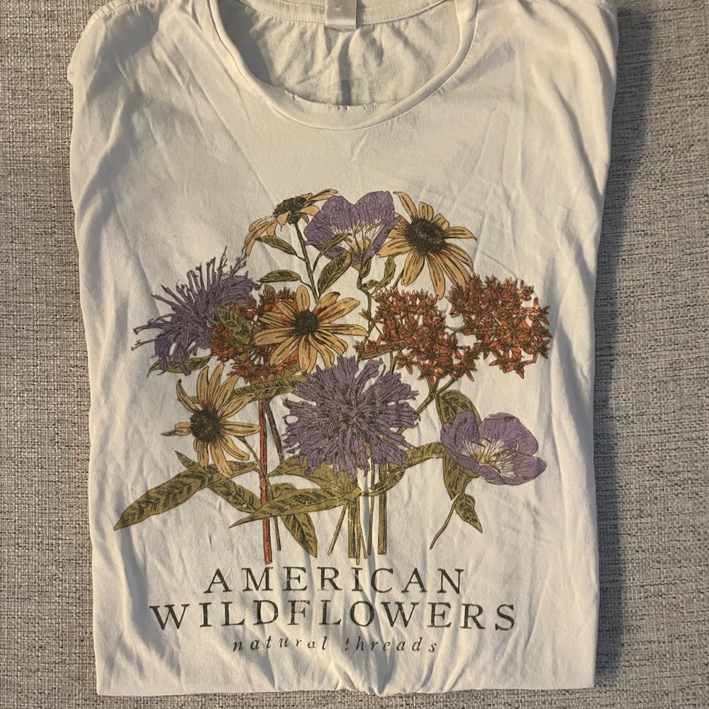 American Wildflower tee